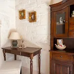 بيت للعطل Trulli Contento - & ألبيروبيللو